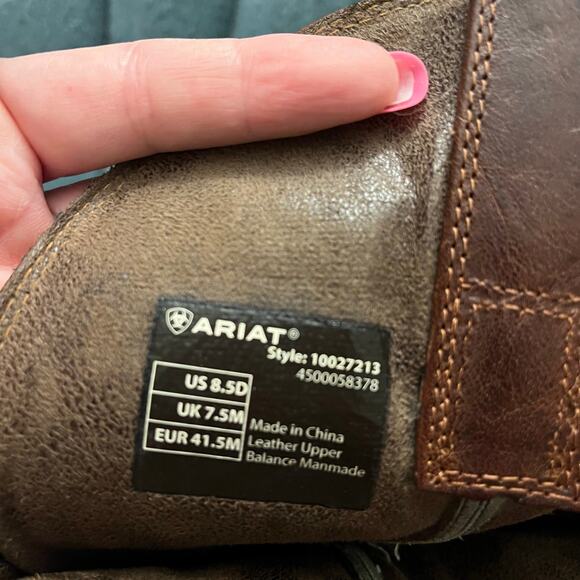Ariat Western Boot size 8.5D - Picture 10 of 13